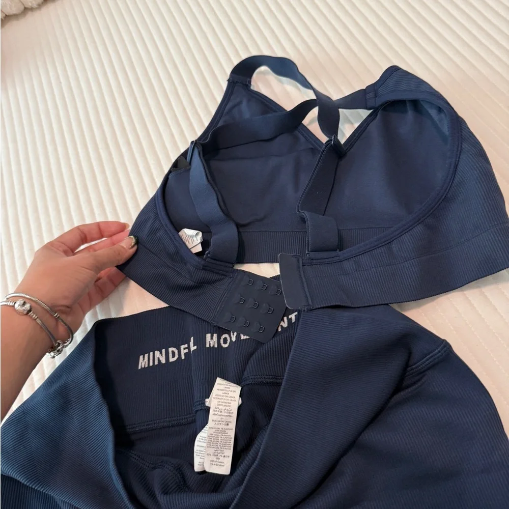 ALO Yoga Navy Ribbed Sports Bra and Bike Shorts Set